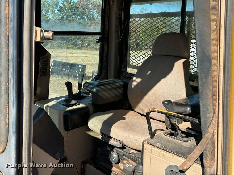 image for item EJ5139 John Deere 850C dozer