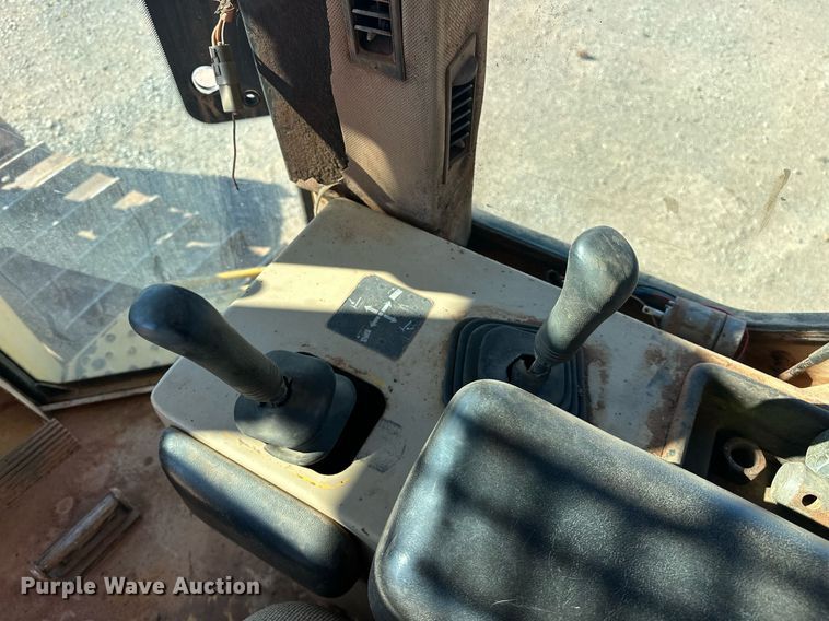 image for item EJ5139 John Deere 850C dozer