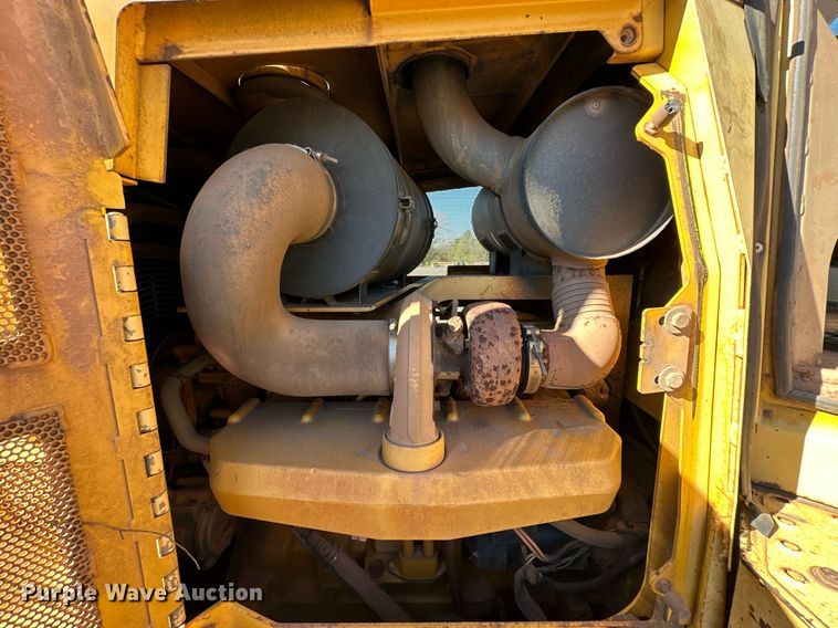 image for item EJ5139 John Deere 850C dozer