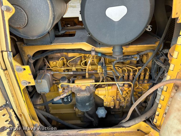 image for item EJ5139 John Deere 850C dozer