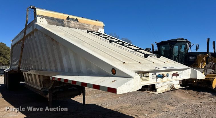 image for item EJ5141 2013 Construction Specialist Trailers BDT-40 bottom dump trailer