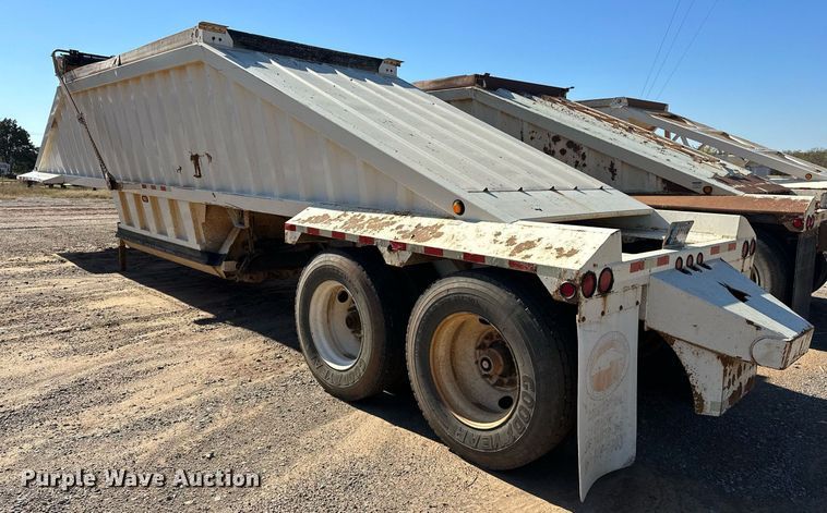 image for item EJ5141 2013 Construction Specialist Trailers BDT-40 bottom dump trailer