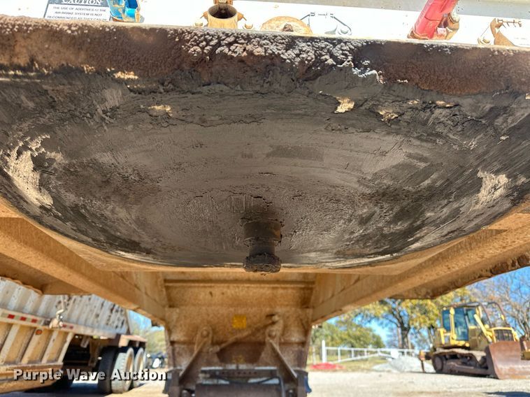 image for item EJ5141 2013 Construction Specialist Trailers BDT-40 bottom dump trailer