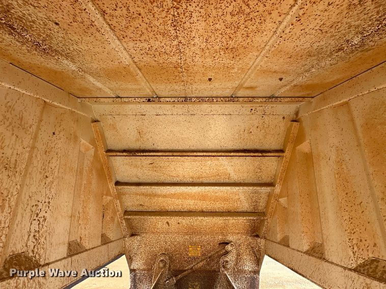 image for item EJ5141 2013 Construction Specialist Trailers BDT-40 bottom dump trailer