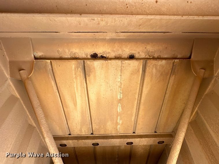 image for item EJ5141 2013 Construction Specialist Trailers BDT-40 bottom dump trailer