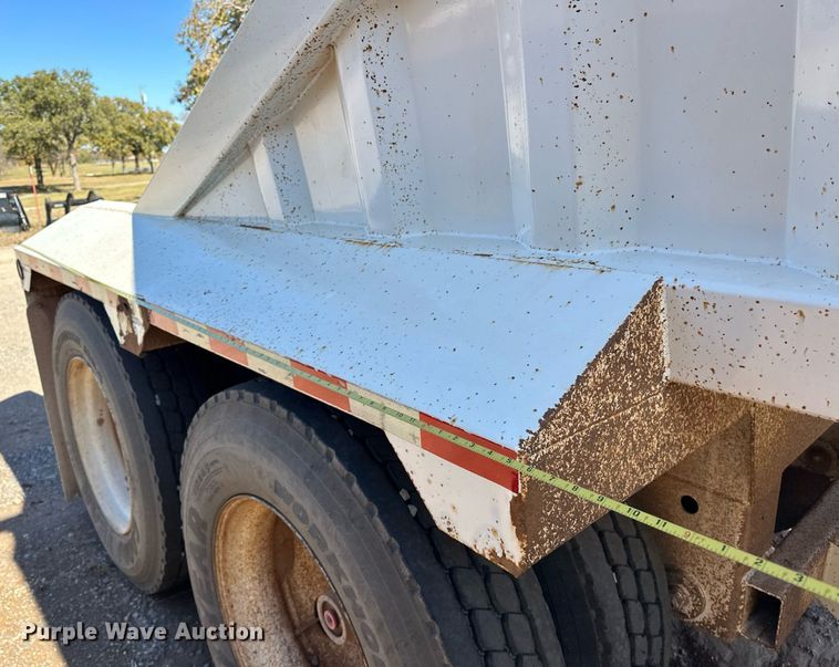 image for item EJ5141 2013 Construction Specialist Trailers BDT-40 bottom dump trailer