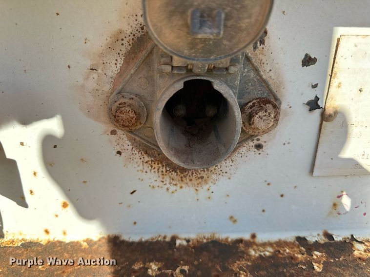 image for item EJ5142 2004 CPS SBD240 bottom dump trailer