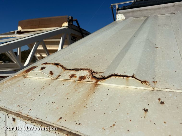 image for item EJ5142 2004 CPS SBD240 bottom dump trailer