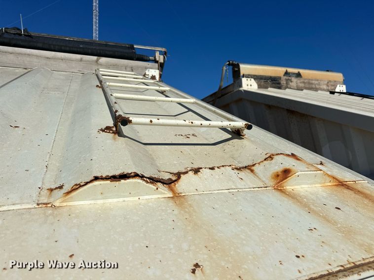 image for item EJ5142 2004 CPS SBD240 bottom dump trailer