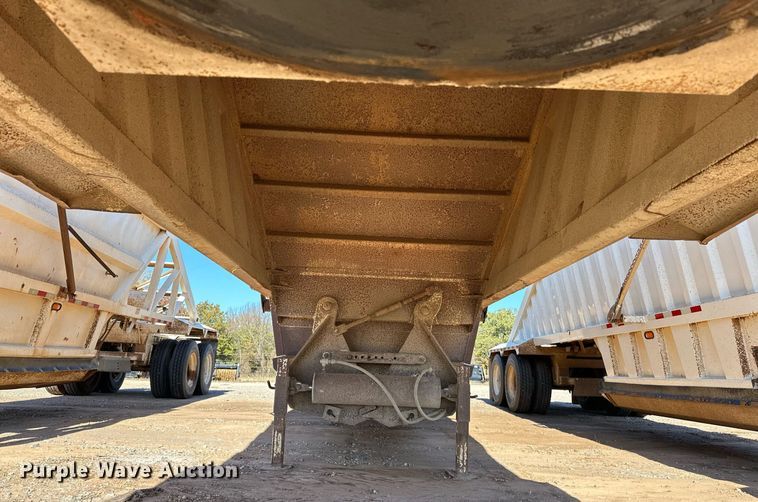 image for item EJ5142 2004 CPS SBD240 bottom dump trailer