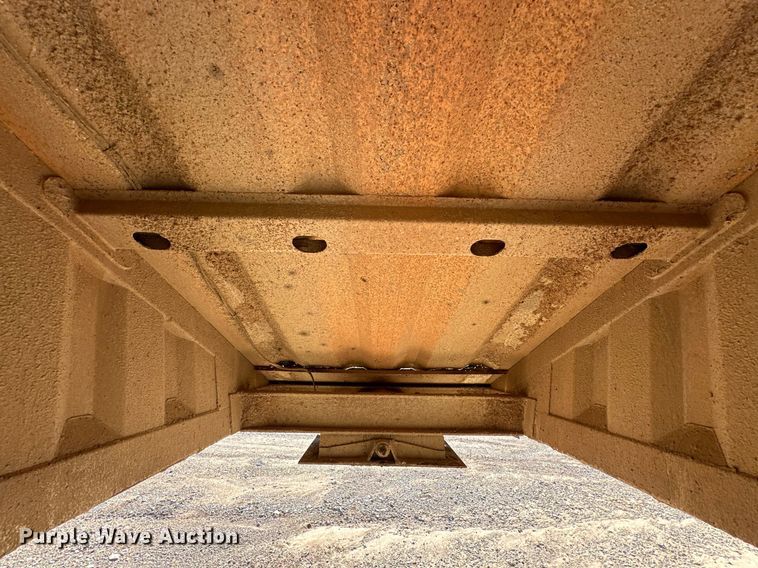 image for item EJ5142 2004 CPS SBD240 bottom dump trailer