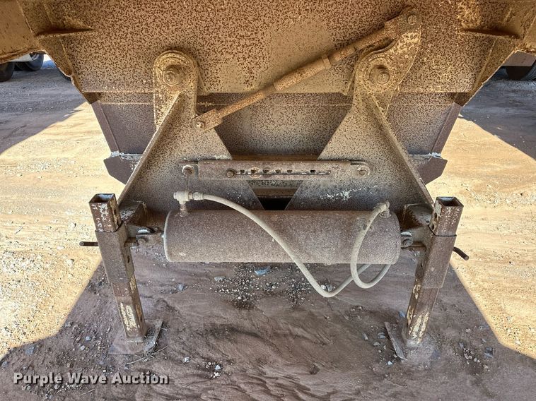 image for item EJ5142 2004 CPS SBD240 bottom dump trailer