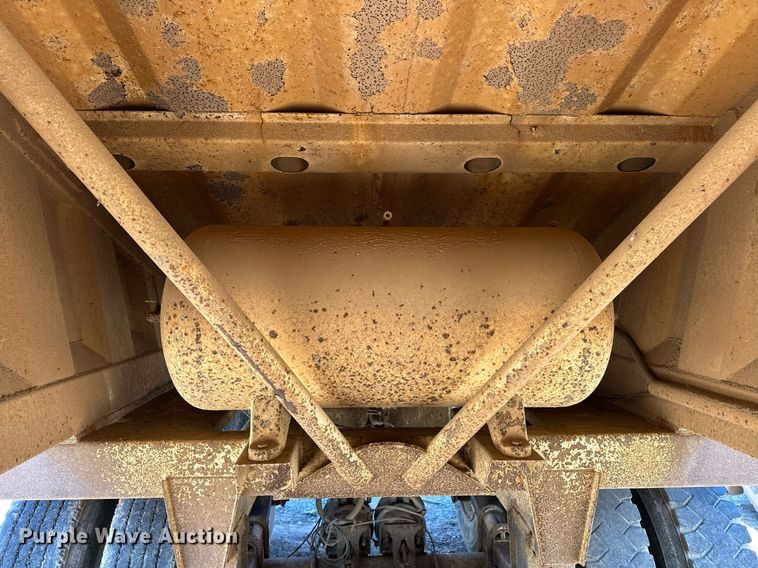 image for item EJ5142 2004 CPS SBD240 bottom dump trailer