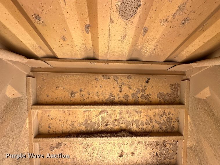 image for item EJ5142 2004 CPS SBD240 bottom dump trailer