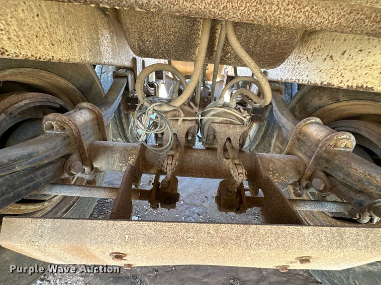 image for item EJ5142 2004 CPS SBD240 bottom dump trailer