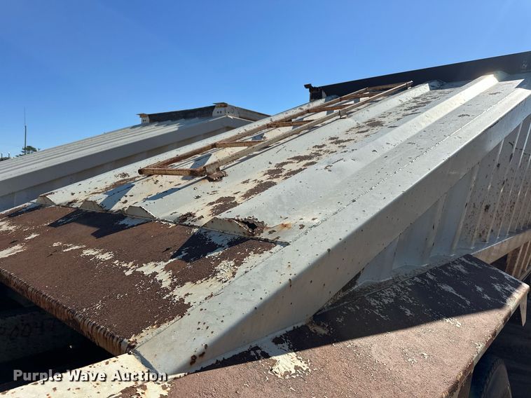 image for item EJ5142 2004 CPS SBD240 bottom dump trailer