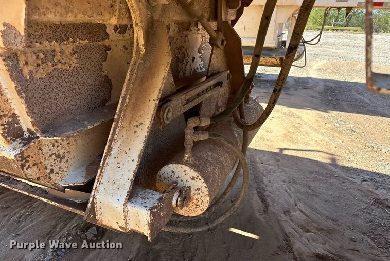 image for item EJ5142 2004 CPS SBD240 bottom dump trailer