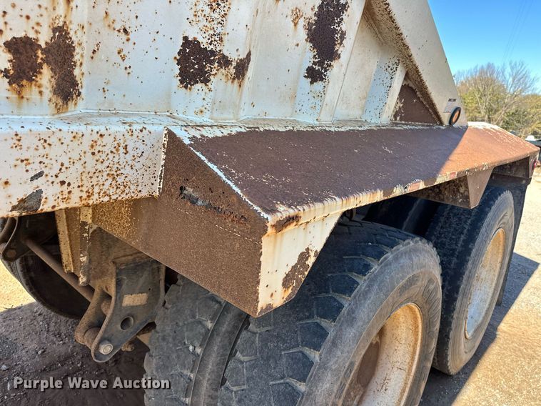 image for item EJ5142 2004 CPS SBD240 bottom dump trailer