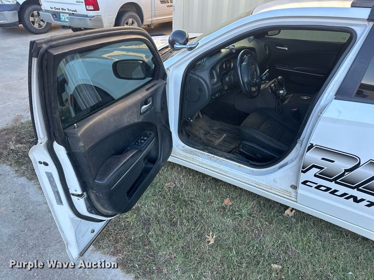 image for item EJ5150 2016 Dodge Charger Police 