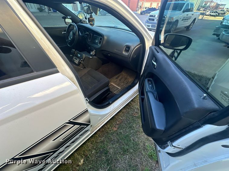 image for item EJ5150 2016 Dodge Charger Police 