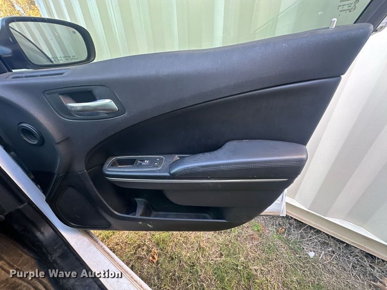 image for item EJ5150 2016 Dodge Charger Police 