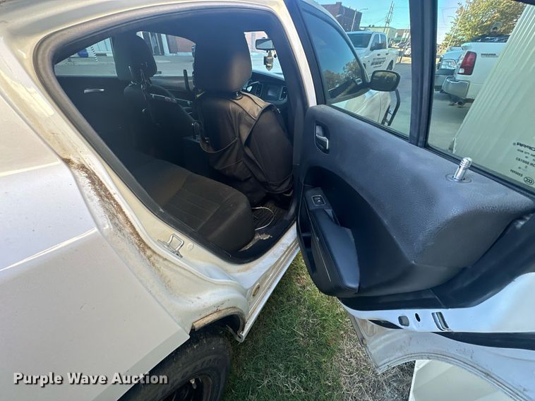 image for item EJ5150 2016 Dodge Charger Police 