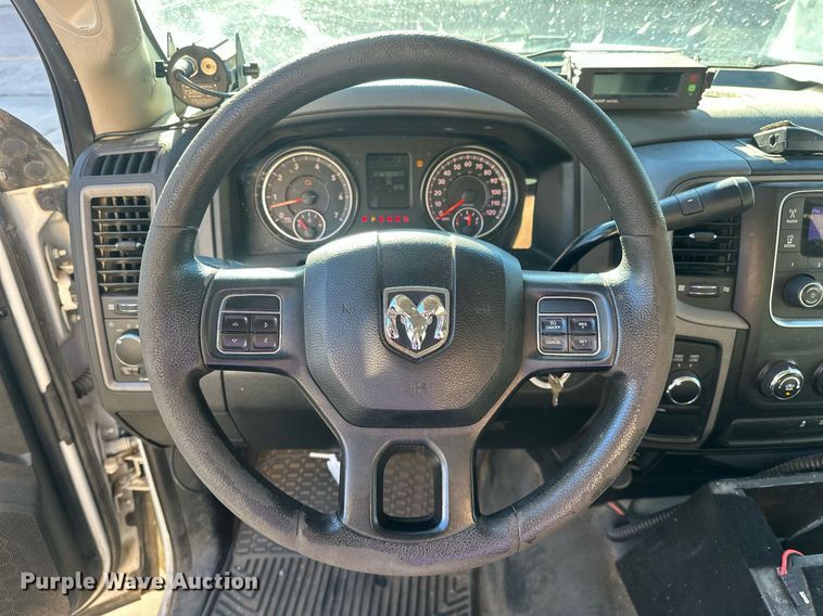 image for item EJ5151 2017 Dodge Ram 1500 Crew Cab pickup truck