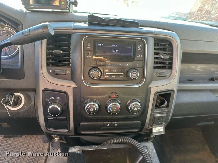 image for item EJ5151 2017 Dodge Ram 1500 Crew Cab pickup truck