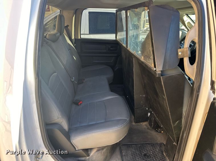 image for item EJ5151 2017 Dodge Ram 1500 Crew Cab pickup truck