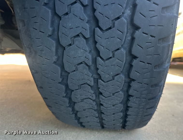 image for item EJ5151 2017 Dodge Ram 1500 Crew Cab pickup truck