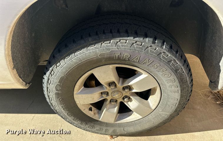 image for item EJ5151 2017 Dodge Ram 1500 Crew Cab pickup truck