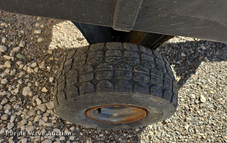 image for item EK2442 Lawn equipment