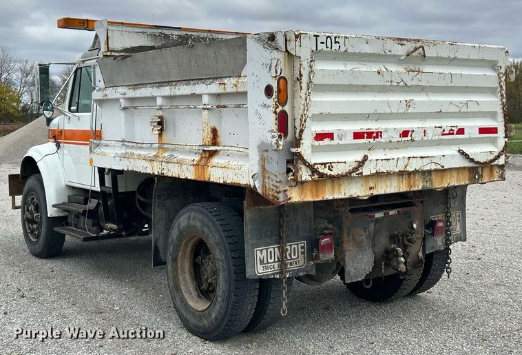 image for item EK3685 1996 International 4900 dump truck