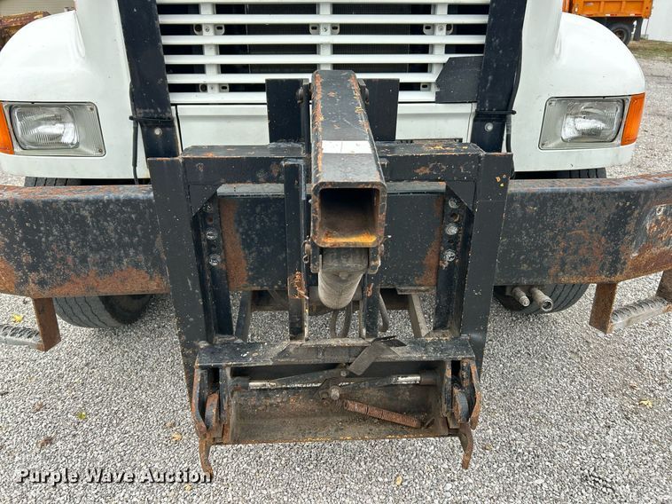 image for item EK3685 1996 International 4900 dump truck
