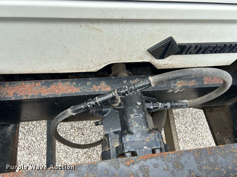 image for item EK3685 1996 International 4900 dump truck