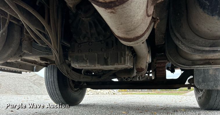 image for item EK3685 1996 International 4900 dump truck