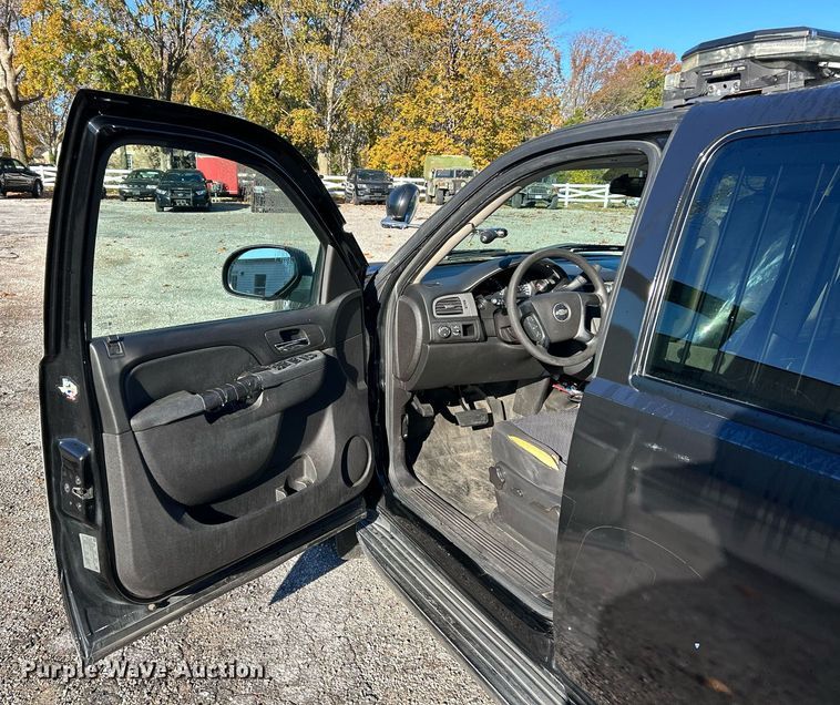 image for item EK3700 2013 Chevrolet Tahoe Police SUV