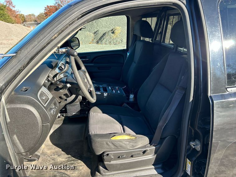 image for item EK3700 2013 Chevrolet Tahoe Police SUV