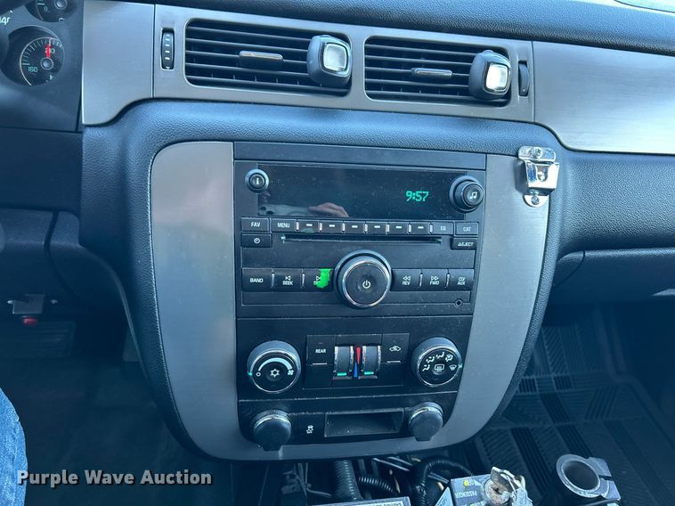 image for item EK3700 2013 Chevrolet Tahoe Police SUV