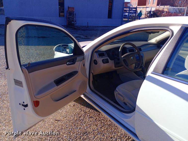 image for item EN8564 2008 Chevrolet Impala LT 