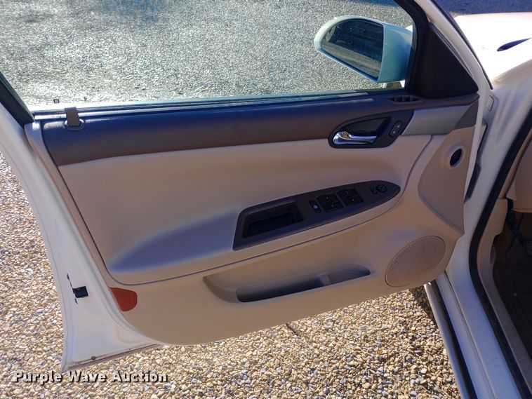 image for item EN8564 2008 Chevrolet Impala LT 