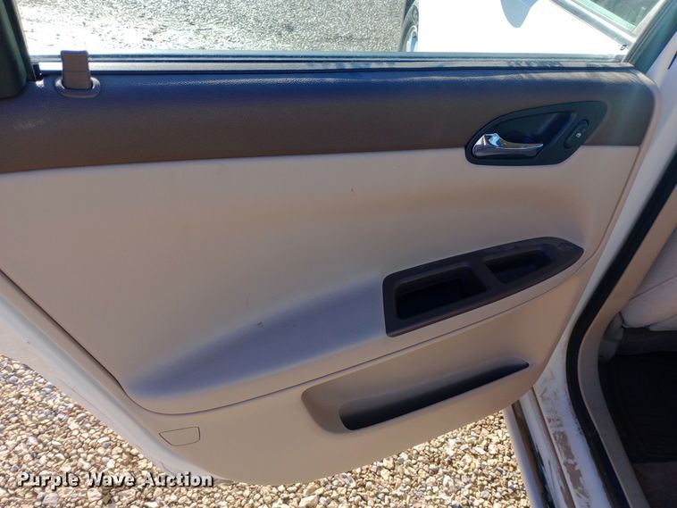 image for item EN8564 2008 Chevrolet Impala LT 