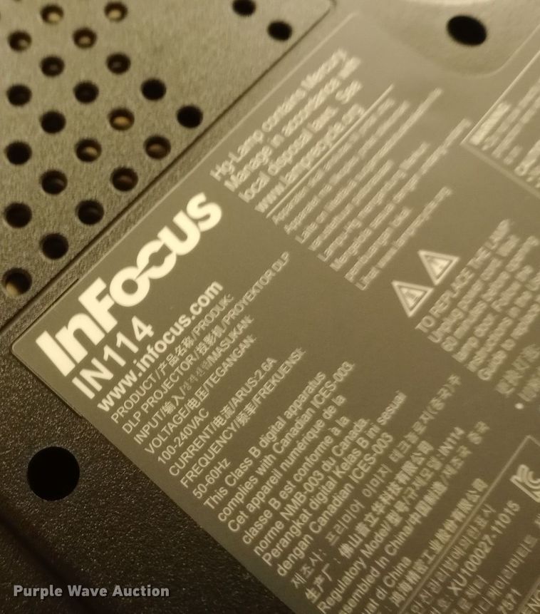 image for item EN8585 (19) projectors