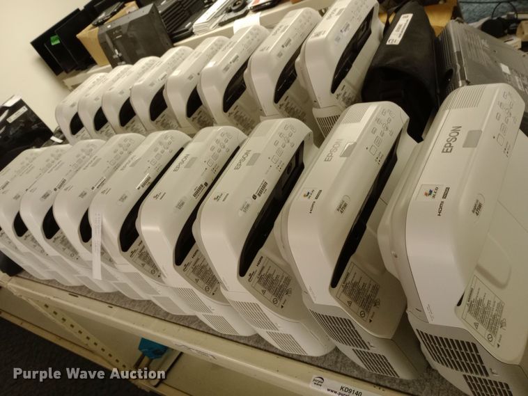 image for item EN8585 (19) projectors