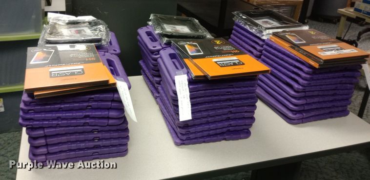 image for item EN8602 Approximately 60 6th gen A1893 iPads