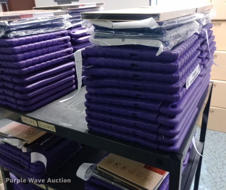 image for item EN8604 Approximately 157 6th Gen A1893 iPads