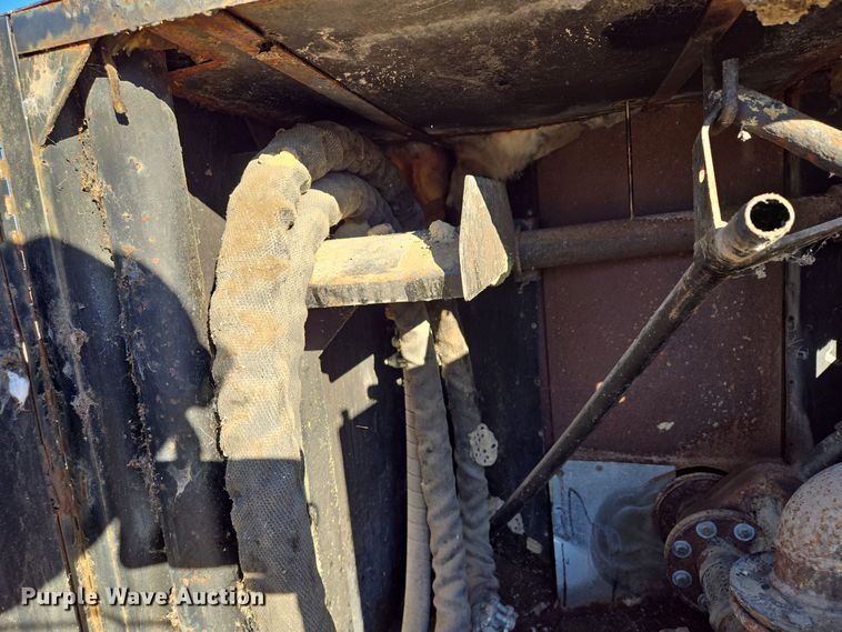 image for item EQ3580 1994 Crafco EZ Pour 100D pothole patcher