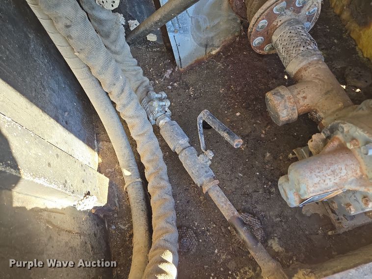 image for item EQ3580 1994 Crafco EZ Pour 100D pothole patcher