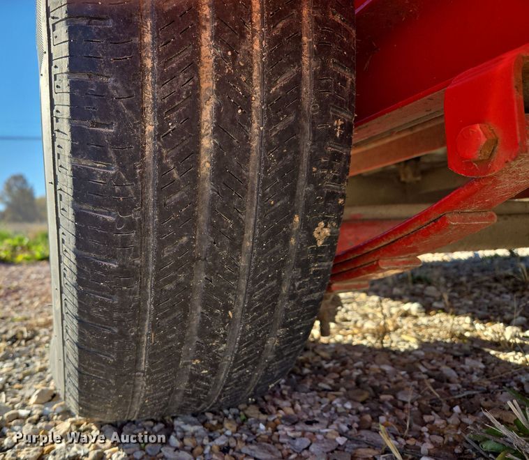 image for item EQ3580 1994 Crafco EZ Pour 100D pothole patcher