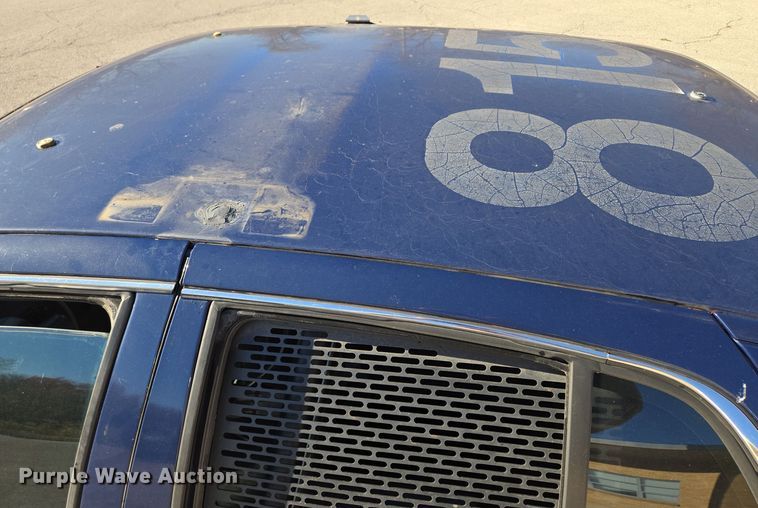 image for item EQ3605 2008 Ford Crown Victoria Police Interceptor  